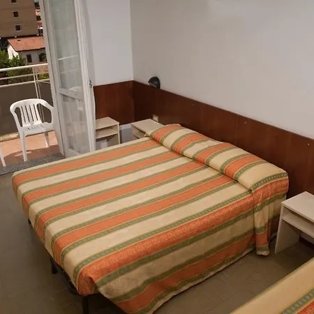 Hotel Casa Per Ferie San Bassiano